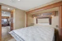 5YlI5P8w.webp