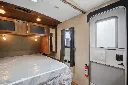 7Q9Y2w9g.webp