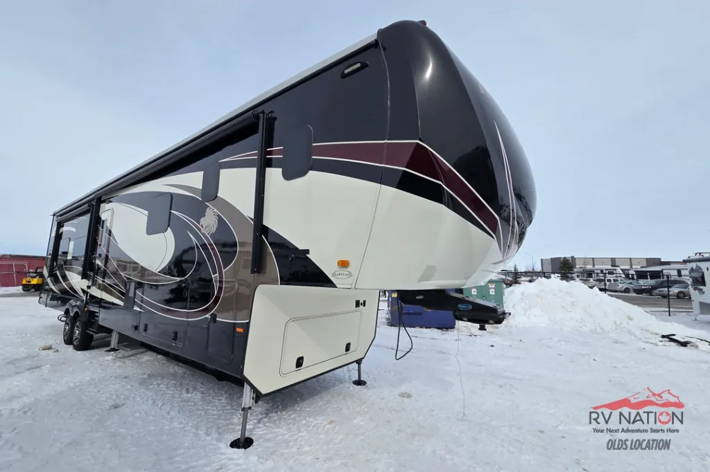 2018 Heartland Landmark 365 LM Newport