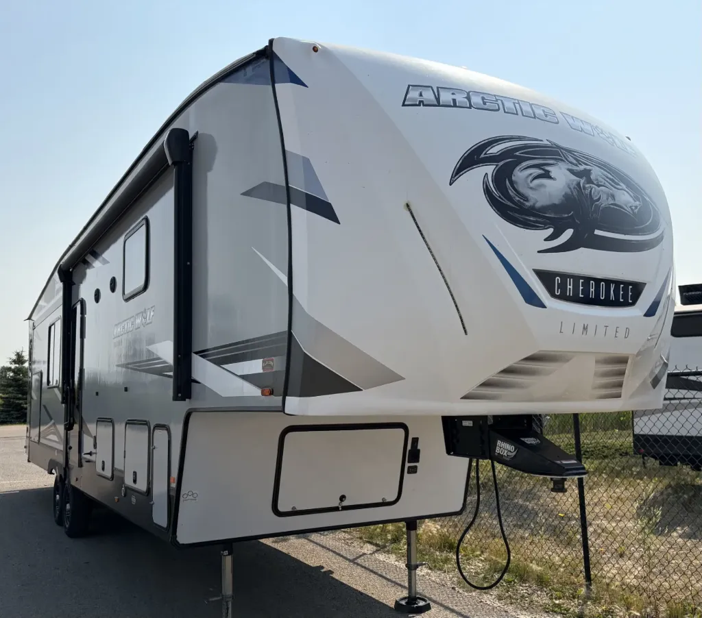 2022 Forest River RV Cherokee Arctic Wolf Limited 3550 SUITE