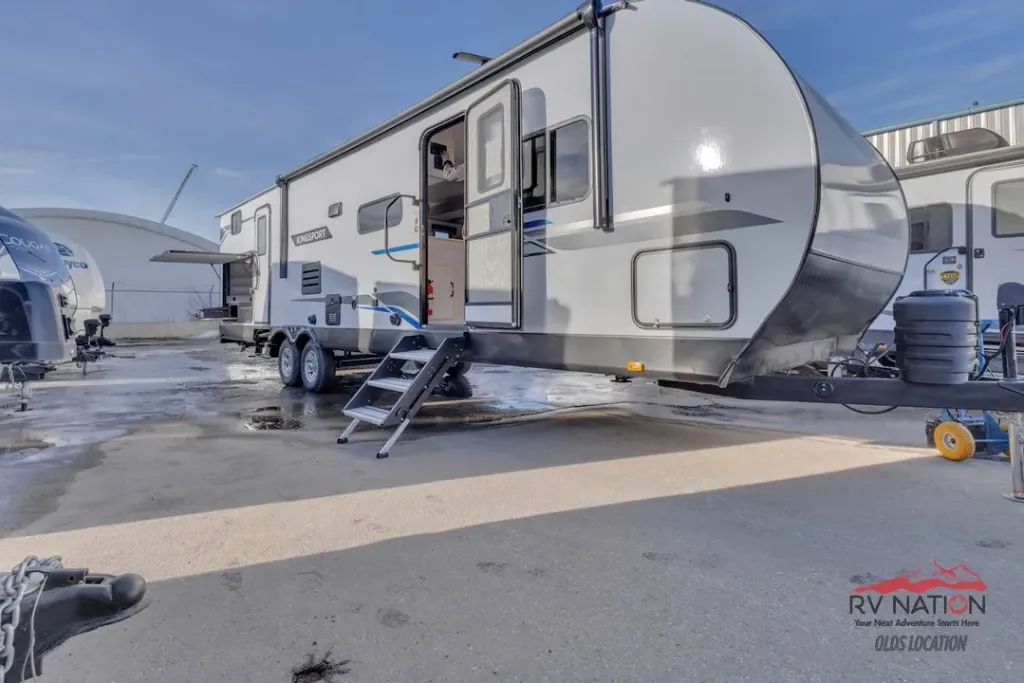 [1NL1G3724S1175349, 1703] Sold! Pending Pick Up! 2025 Kingsport 323TBR