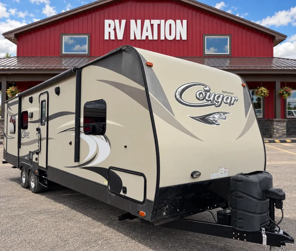 Just arrived! 2016 Keystone RV Cougar 32RESWE-Rear Living Floor Plan!