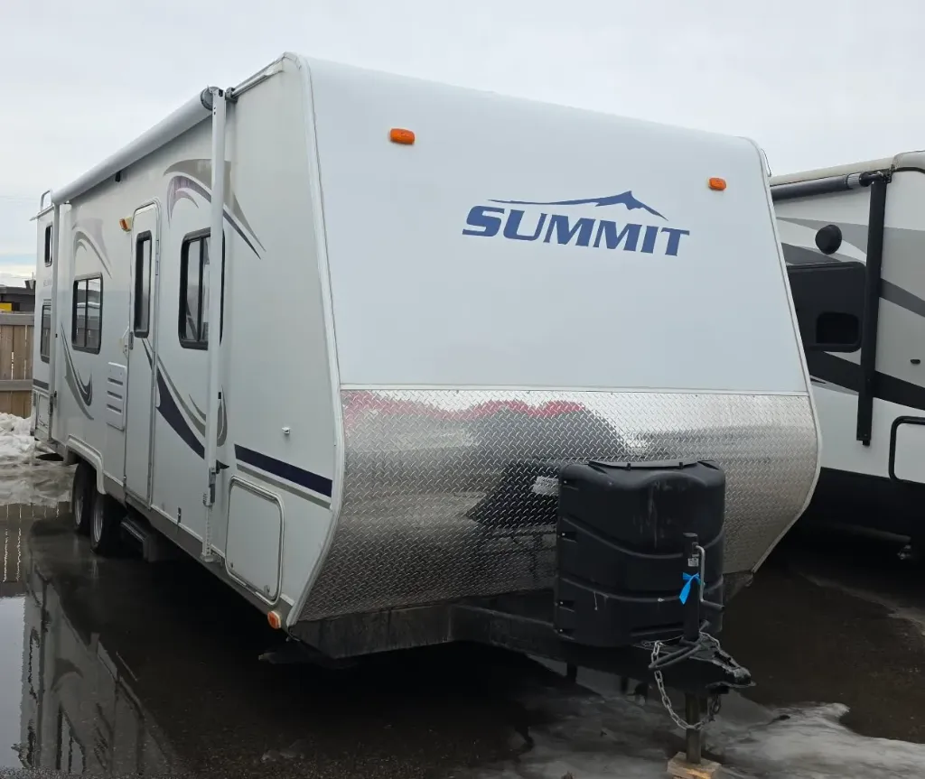 [4XTTS29277C768928,  68928A] 2009 Thor Summit 29BHS