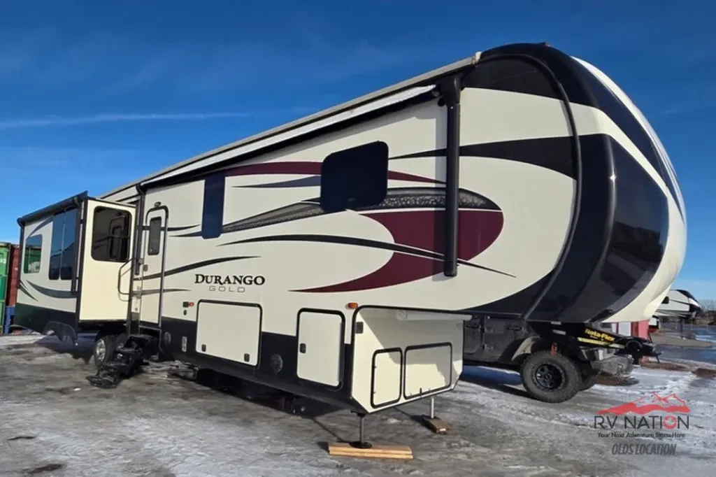 [4EZFV3727H6066766, 66766A] 2017 KZ Durango Gold G370RLT